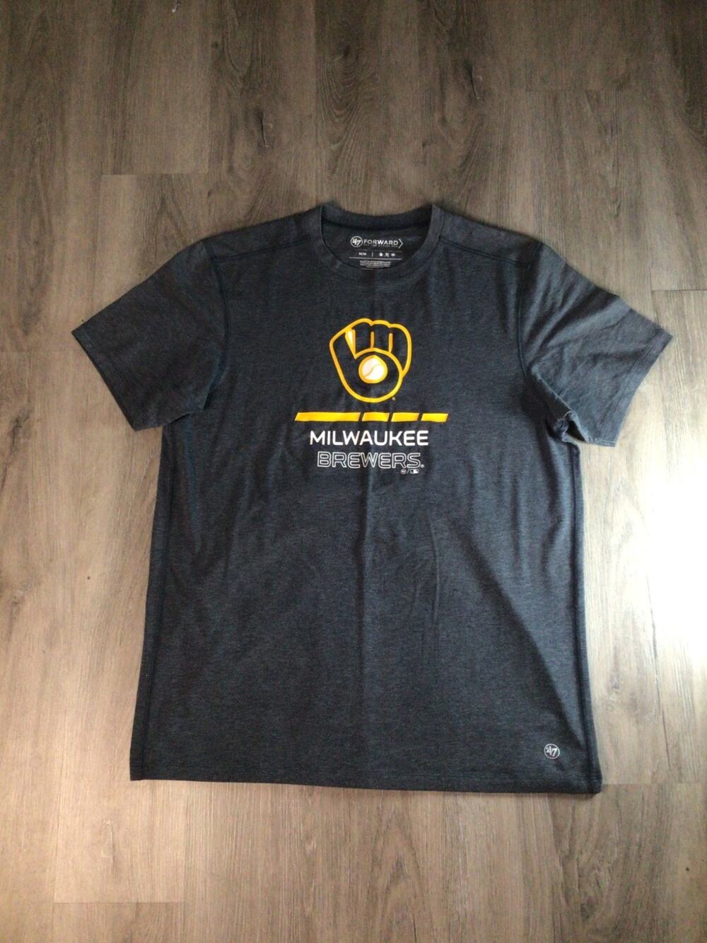 Milwaukee Brewers Shirt Mens Medium Gray 47 Brand Forward MLB Baseball Glove Tee